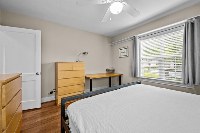 2311 Addison Road, Houston, TX 77030