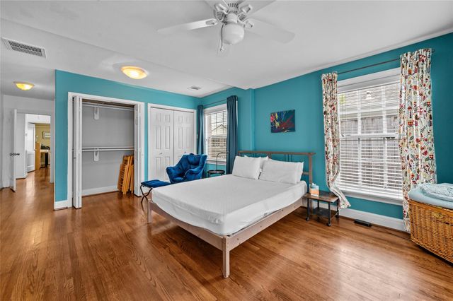 2311 Addison Road, Houston, TX 77030