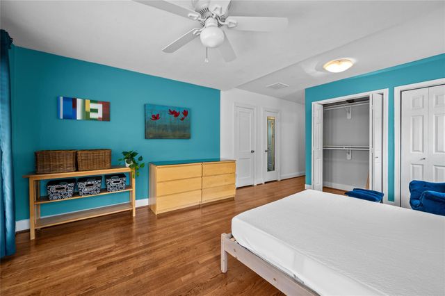 2311 Addison Road, Houston, TX 77030