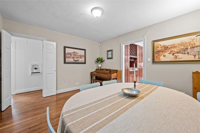 2311 Addison Road, Houston, TX 77030