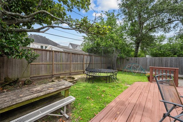 2311 Addison Road, Houston, TX 77030