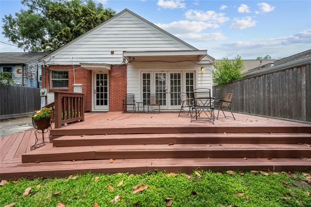 2311 Addison Road, Houston, TX 77030