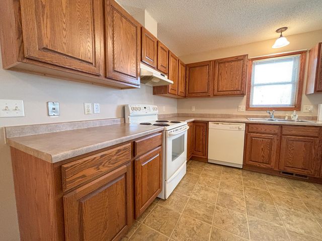 32807 200th Street, Underwood, MN 56586