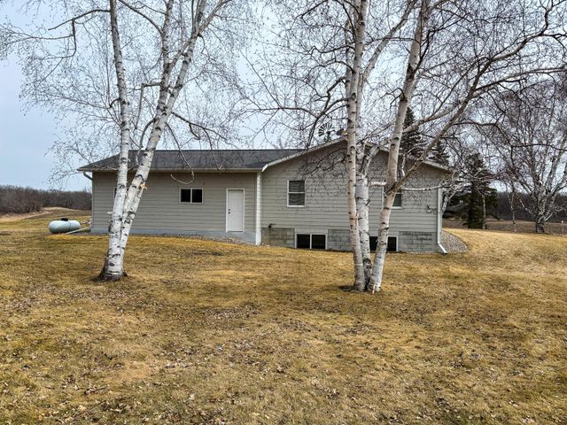 32807 200th Street, Underwood, MN 56586