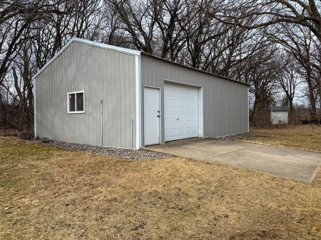 32807 200th Street, Underwood, MN 56586