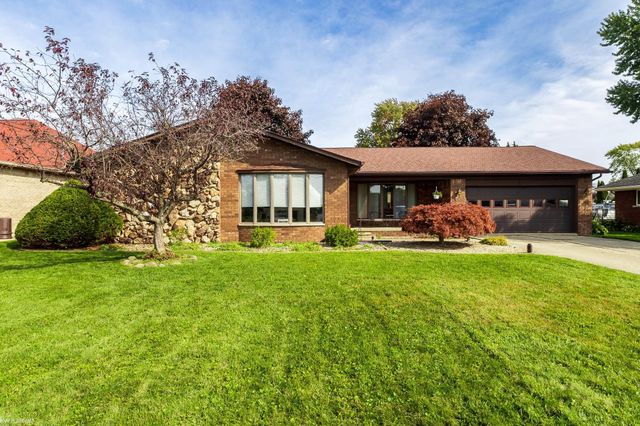 31021 North River Road, Harrison Twp, MI 48045