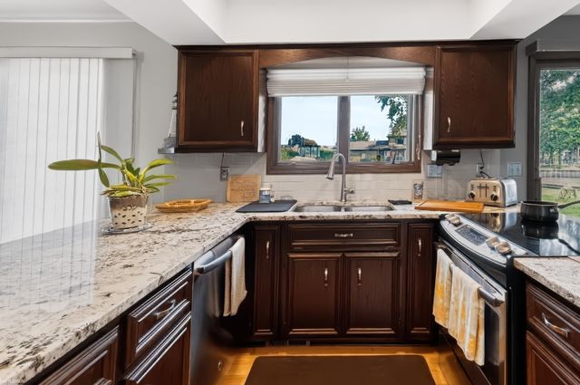 31021 North River Road, Harrison Twp, MI 48045