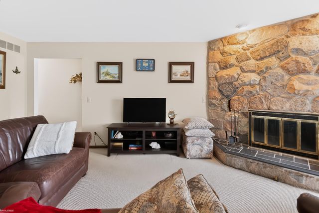 31021 North River Road, Harrison Twp, MI 48045