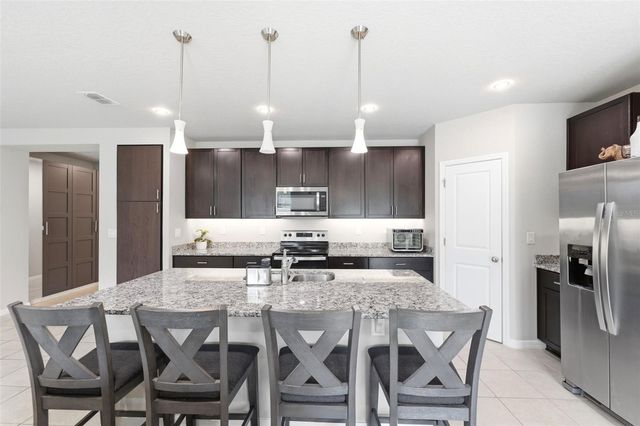 38905 HARLOW ROSE DRIVE, Zephyrhills, FL 33540