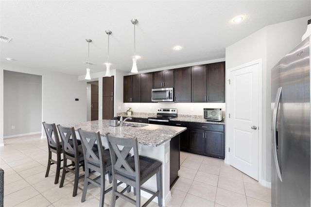 38905 HARLOW ROSE DRIVE, Zephyrhills, FL 33540