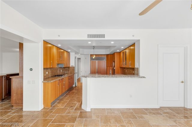 2747 Paradise Road 501, Las Vegas, NV 89109