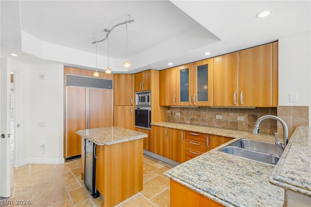 2747 Paradise Road 501, Las Vegas, NV 89109