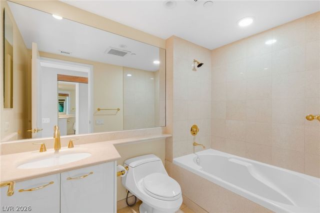 2747 Paradise Road 501, Las Vegas, NV 89109