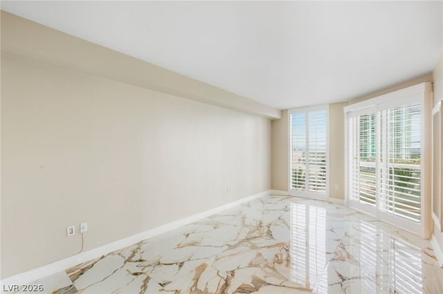 2747 Paradise Road 501, Las Vegas, NV 89109