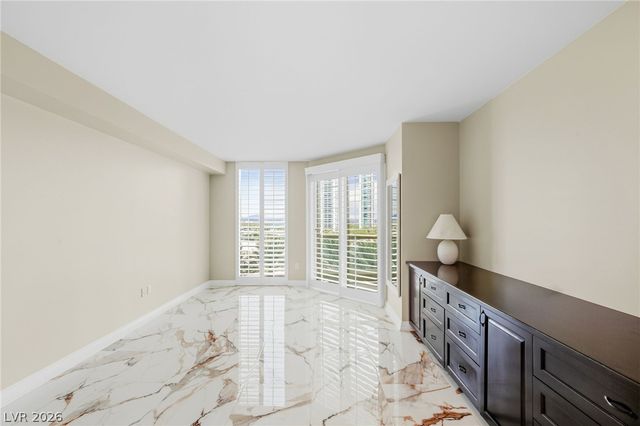 2747 Paradise Road 501, Las Vegas, NV 89109