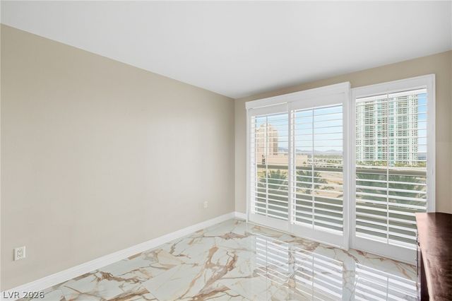 2747 Paradise Road 501, Las Vegas, NV 89109