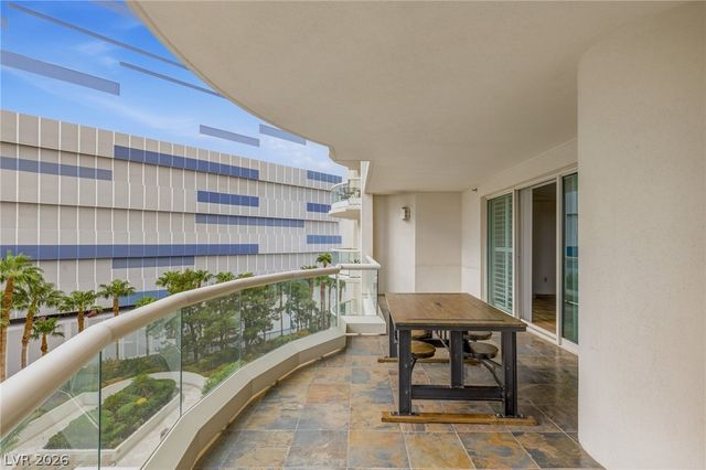 2747 Paradise Road 501, Las Vegas, NV 89109