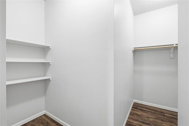 21303 W 219th Street, Spring Hill, KS 66083