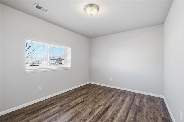 21303 W 219th Street, Spring Hill, KS 66083