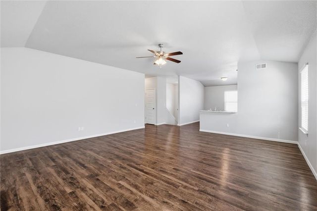 21303 W 219th Street, Spring Hill, KS 66083