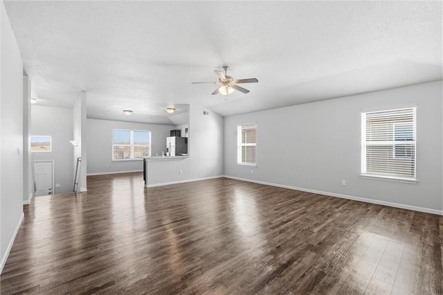 21303 W 219th Street, Spring Hill, KS 66083