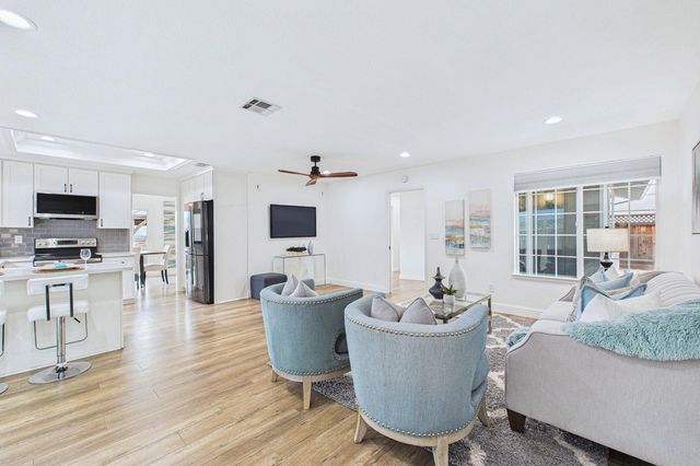 7724 Turquoise St, Dublin, CA 94568