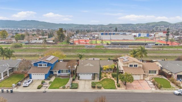 7724 Turquoise St, Dublin, CA 94568