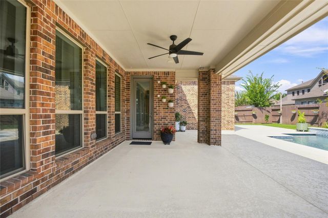 16415 Whiteoak Canyon Drive, Humble, TX 77346