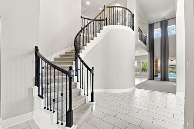 16415 Whiteoak Canyon Drive, Humble, TX 77346
