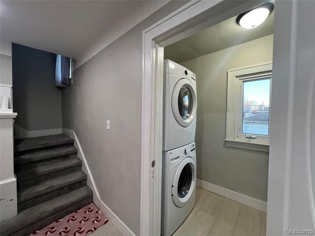 2126 S Deacon Street, Detroit, MI 48217