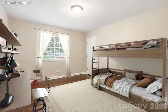 6308 Covecreek Drive, Charlotte, NC 28215