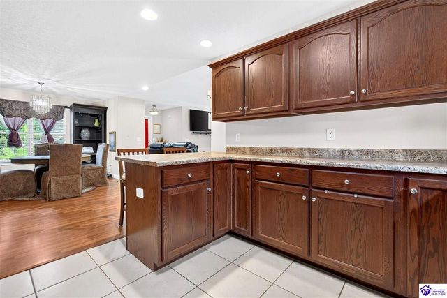 154 Wiltshire Avenue, Radcliff, KY 40160