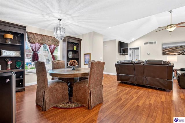 154 Wiltshire Avenue, Radcliff, KY 40160