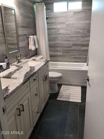 5711 N 83RD Place, Scottsdale, AZ 85250