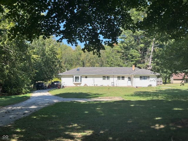 2430 W Us 136 Highway, Crawfordsville, IN 47933