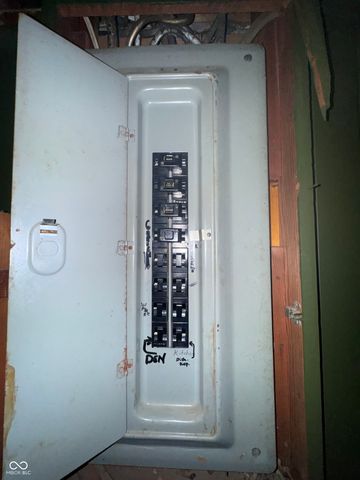 2430 W Us 136 Highway, Crawfordsville, IN 47933