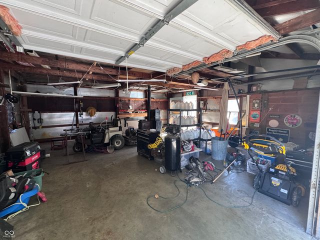 2430 W Us 136 Highway, Crawfordsville, IN 47933