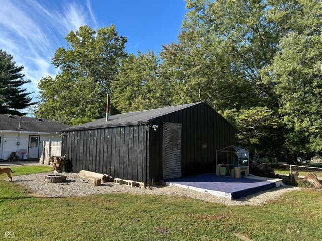 2430 W Us 136 Highway, Crawfordsville, IN 47933