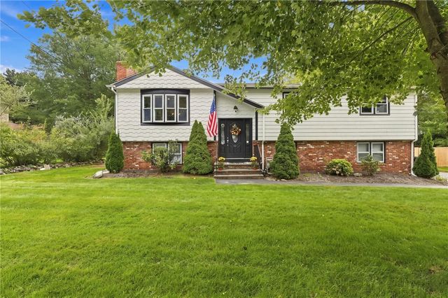 7 Cindy Circle, Johnston, RI 02919
