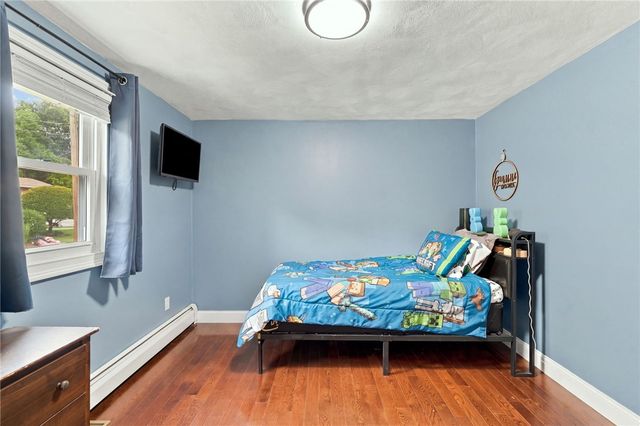 7 Cindy Circle, Johnston, RI 02919