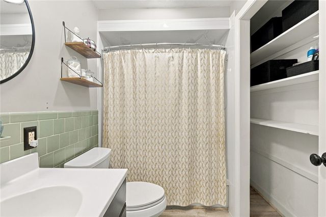 7 Cindy Circle, Johnston, RI 02919