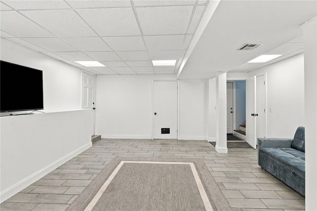 7 Cindy Circle, Johnston, RI 02919