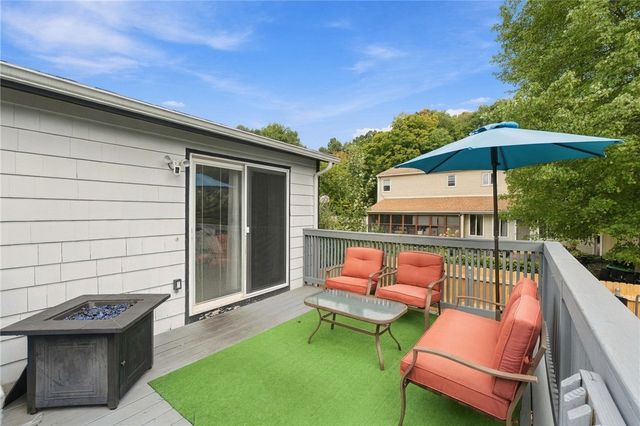 7 Cindy Circle, Johnston, RI 02919