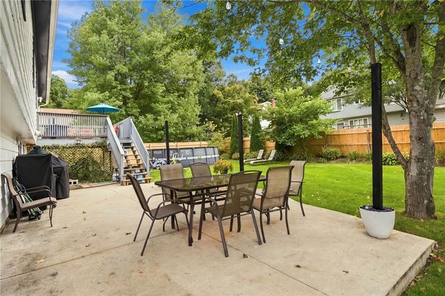 7 Cindy Circle, Johnston, RI 02919
