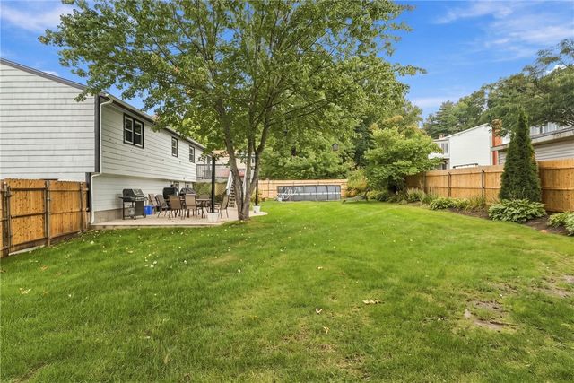 7 Cindy Circle, Johnston, RI 02919