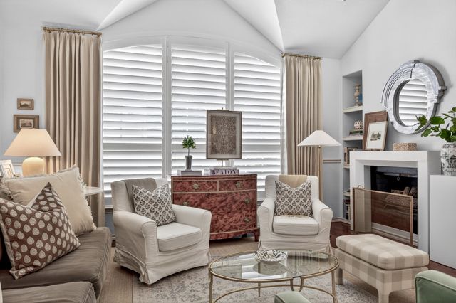 824 Forest Lakes Drive, Keller, TX 76248