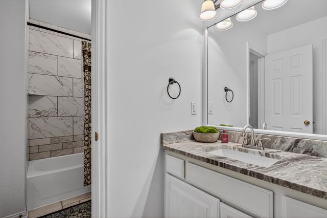 824 Forest Lakes Drive, Keller, TX 76248
