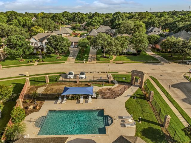 824 Forest Lakes Drive, Keller, TX 76248