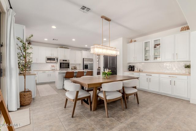 344 E Hopkins Road, Gilbert, AZ 85296