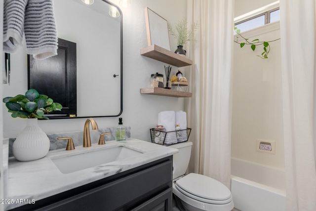 344 E Hopkins Road, Gilbert, AZ 85296